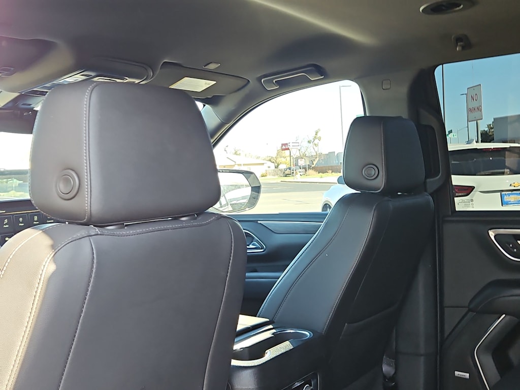 Thumbnail: 2022 Chevrolet Tahoe - 11