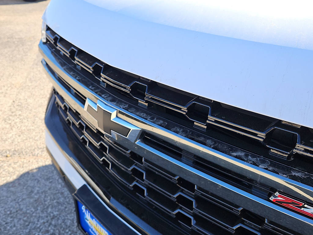 Thumbnail: 2022 Chevrolet Tahoe - 21