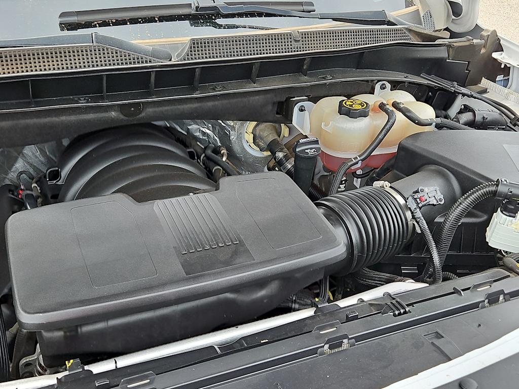 Thumbnail: 2023 Chevrolet Tahoe - 9