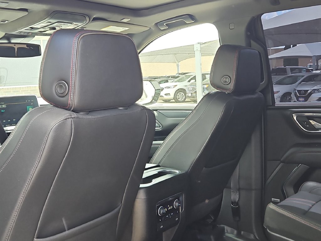 Thumbnail: 2023 Chevrolet Tahoe - 3