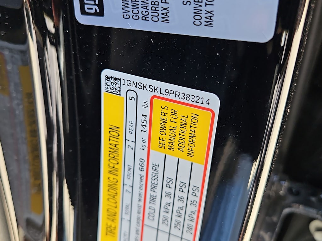 Thumbnail: 2023 Chevrolet Tahoe - 16