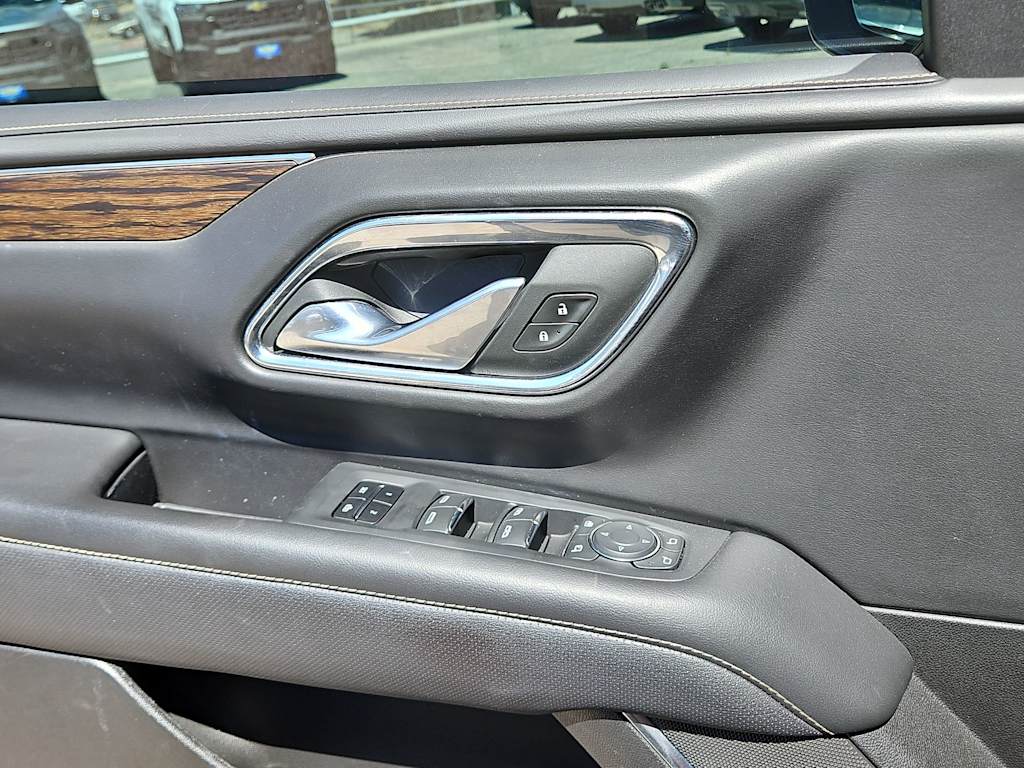 Thumbnail: 2023 Chevrolet Tahoe - 23