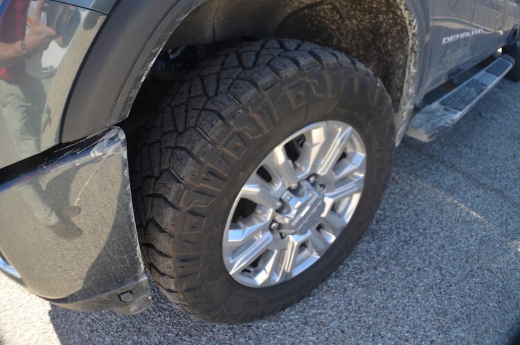 Thumbnail: 2020 GMC Sierra 2500 - 4