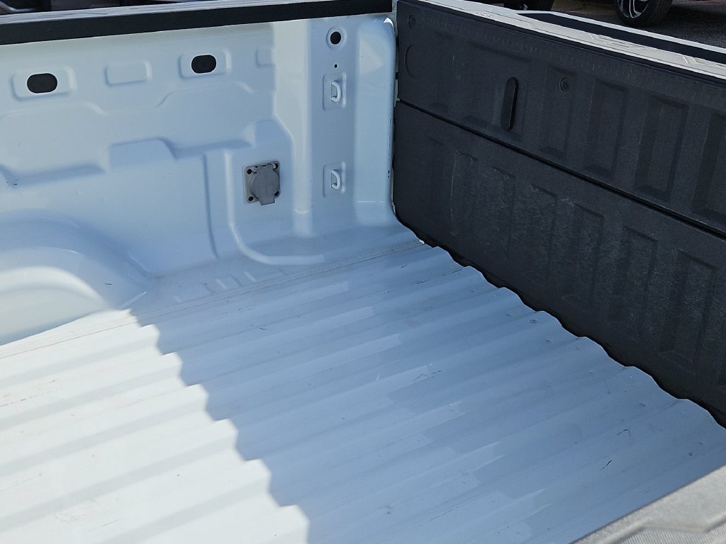 Thumbnail: 2024 GMC Canyon - 25