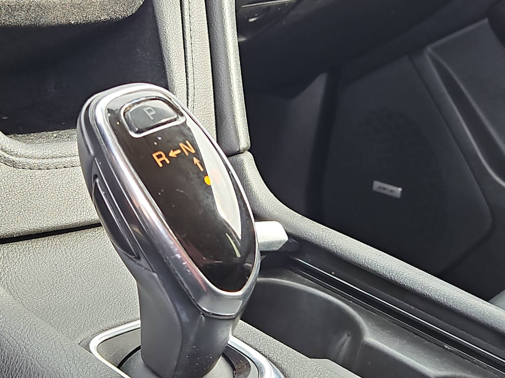 Thumbnail: 2017 Cadillac XT5 - 25