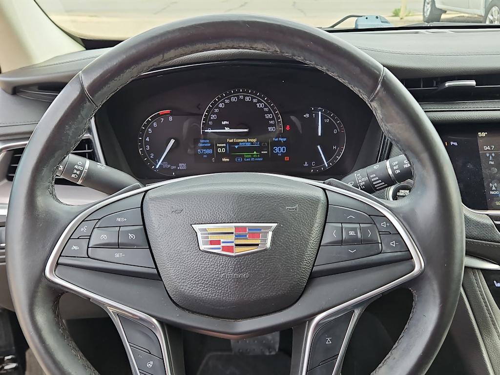 Thumbnail: 2017 Cadillac XT5 - 13