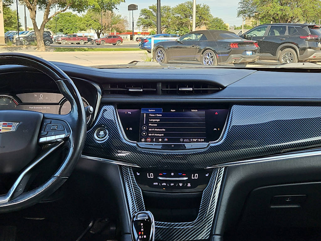 Thumbnail: 2020 Cadillac XT6 - 9