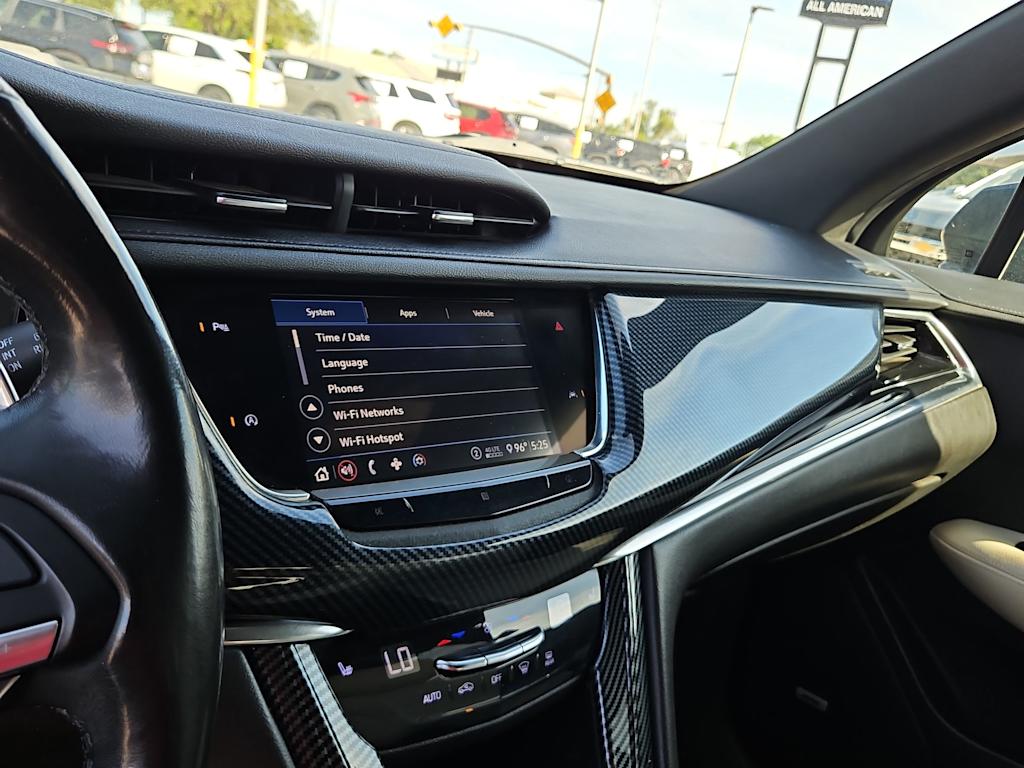 Thumbnail: 2020 Cadillac XT6 - 13