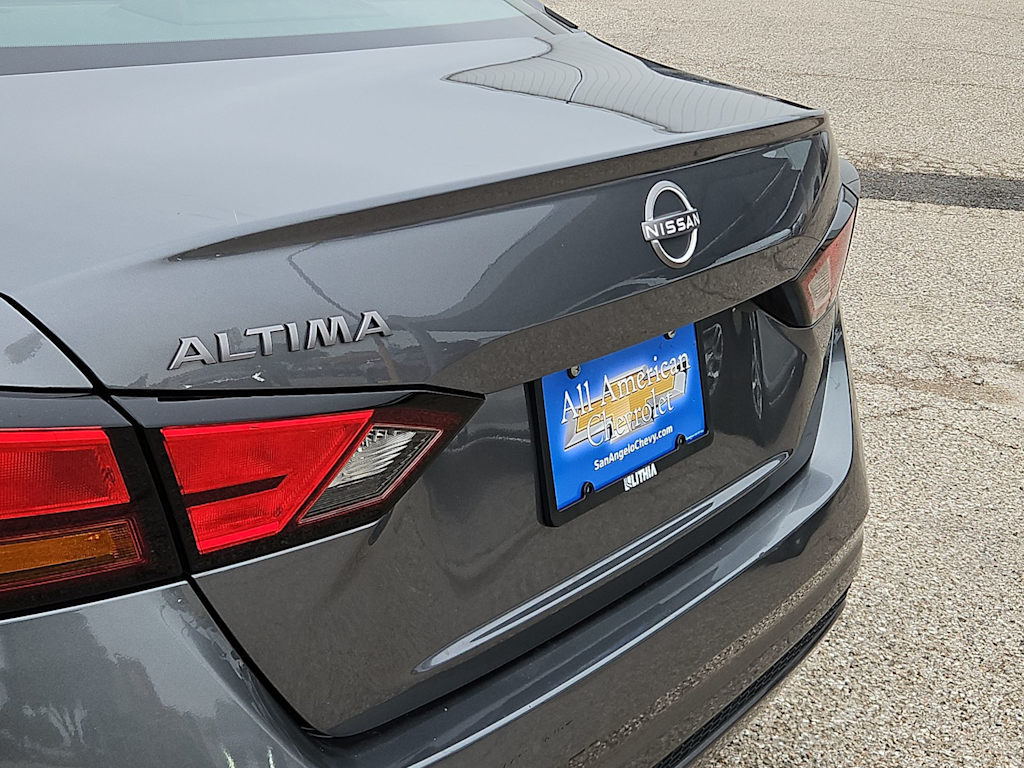 Thumbnail: 2025 Nissan Altima - 24