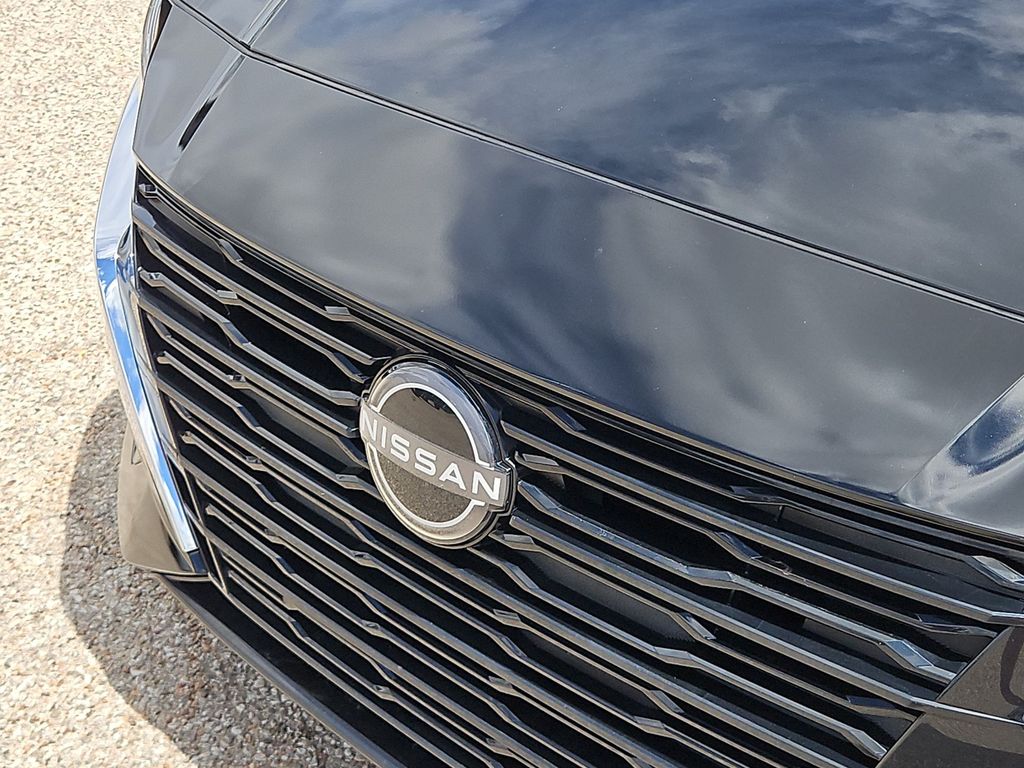 Thumbnail: 2025 Nissan Altima - 19