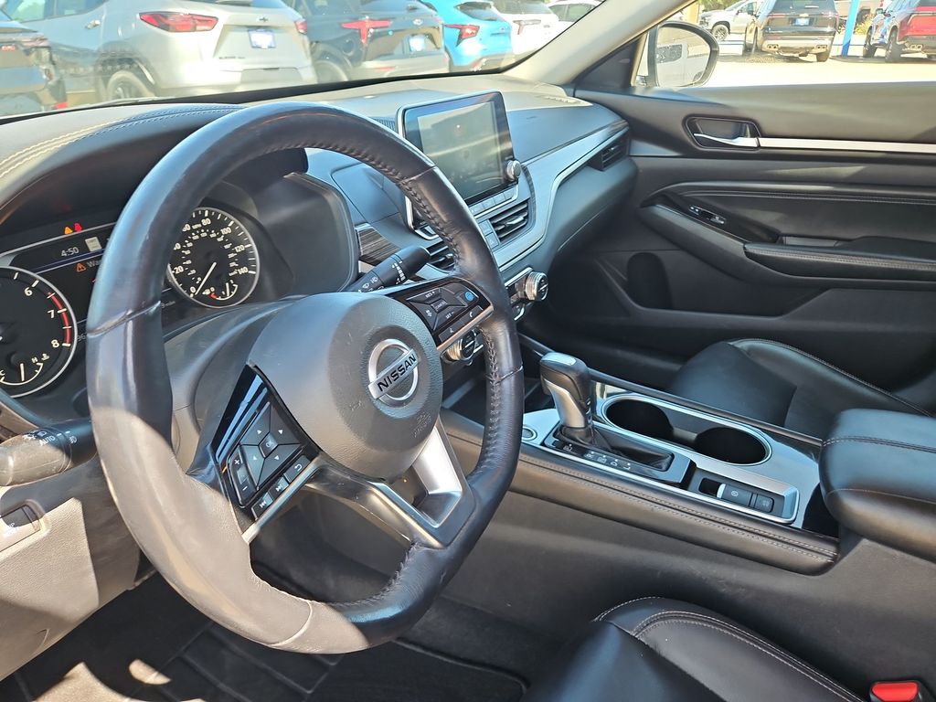 Thumbnail: 2020 Nissan Altima - 2