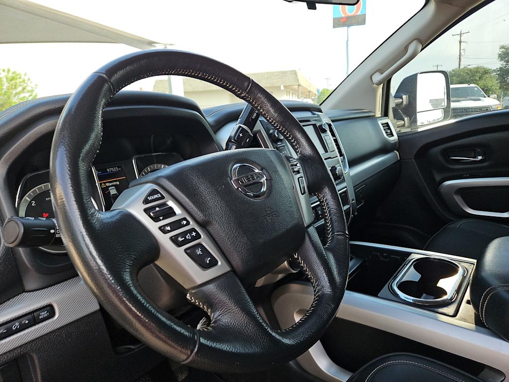 Thumbnail: 2019 Nissan Titan - 2