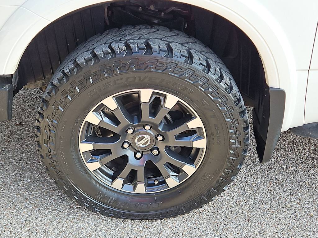 Thumbnail: 2019 Nissan Titan - 8