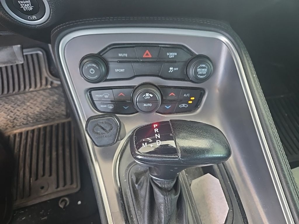 Thumbnail: 2020 Dodge Challenger - 7