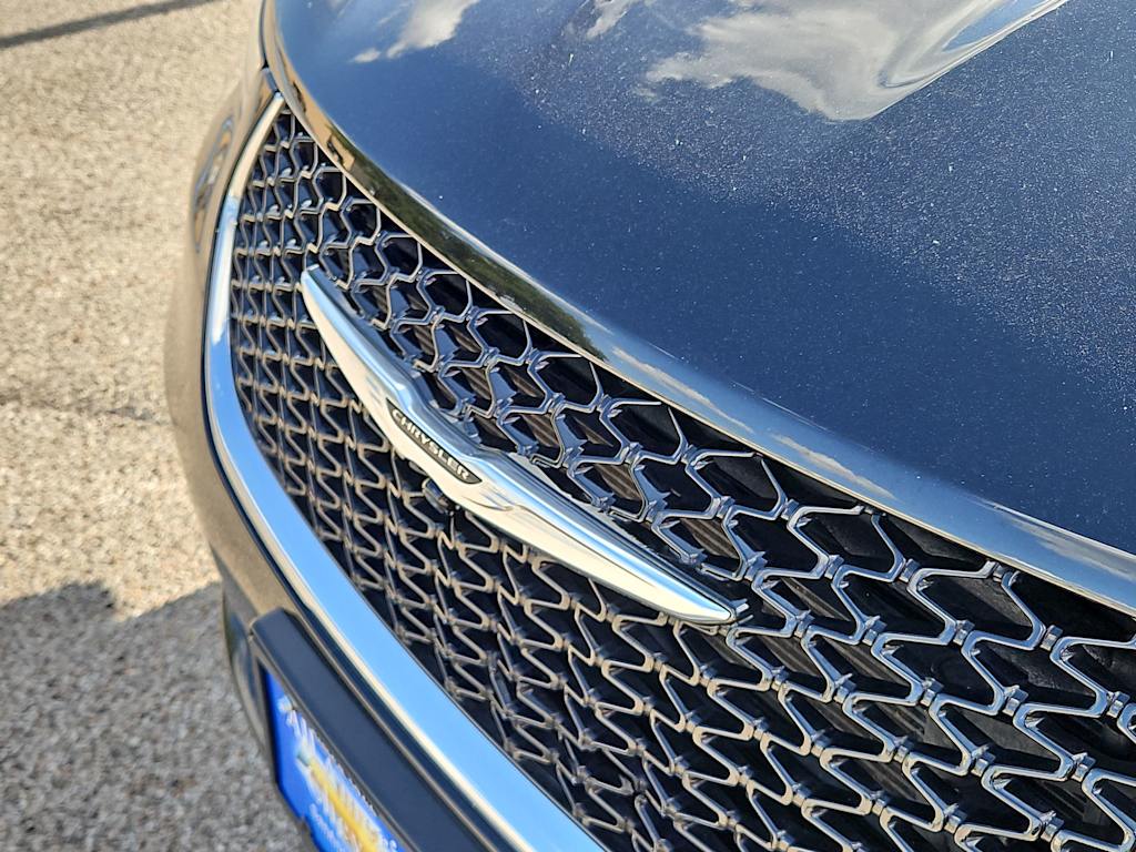Thumbnail: 2024 Chrysler Pacifica - 21