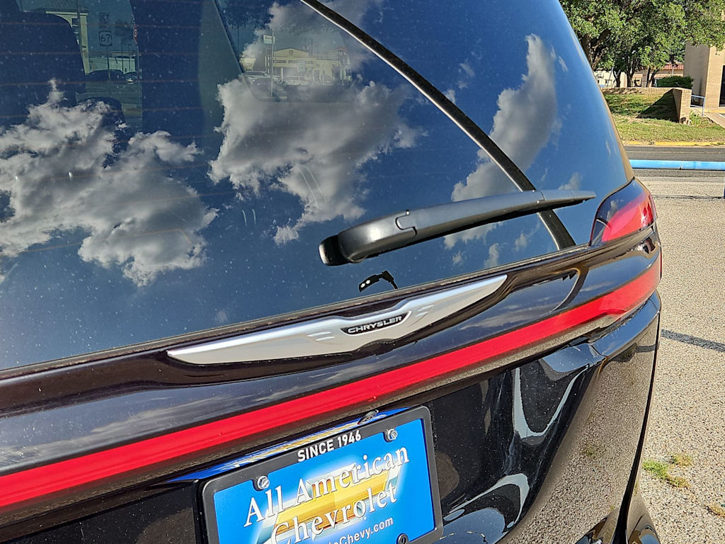 Thumbnail: 2024 Chrysler Pacifica - 7