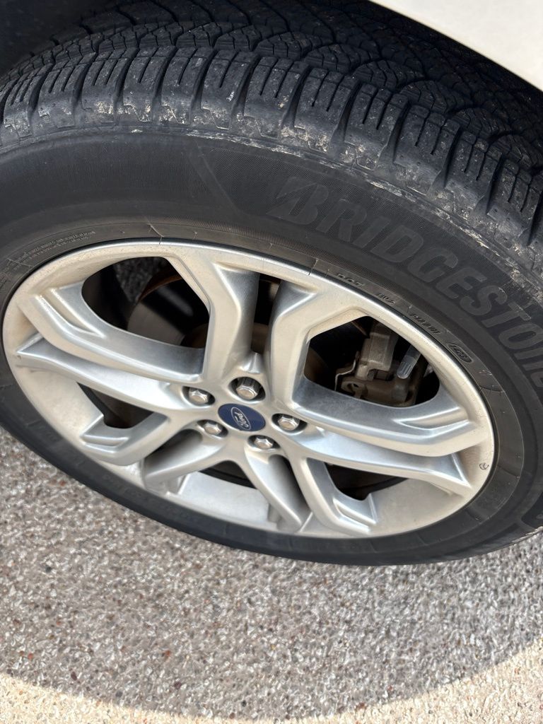 Thumbnail: 2018 Ford Edge - 2