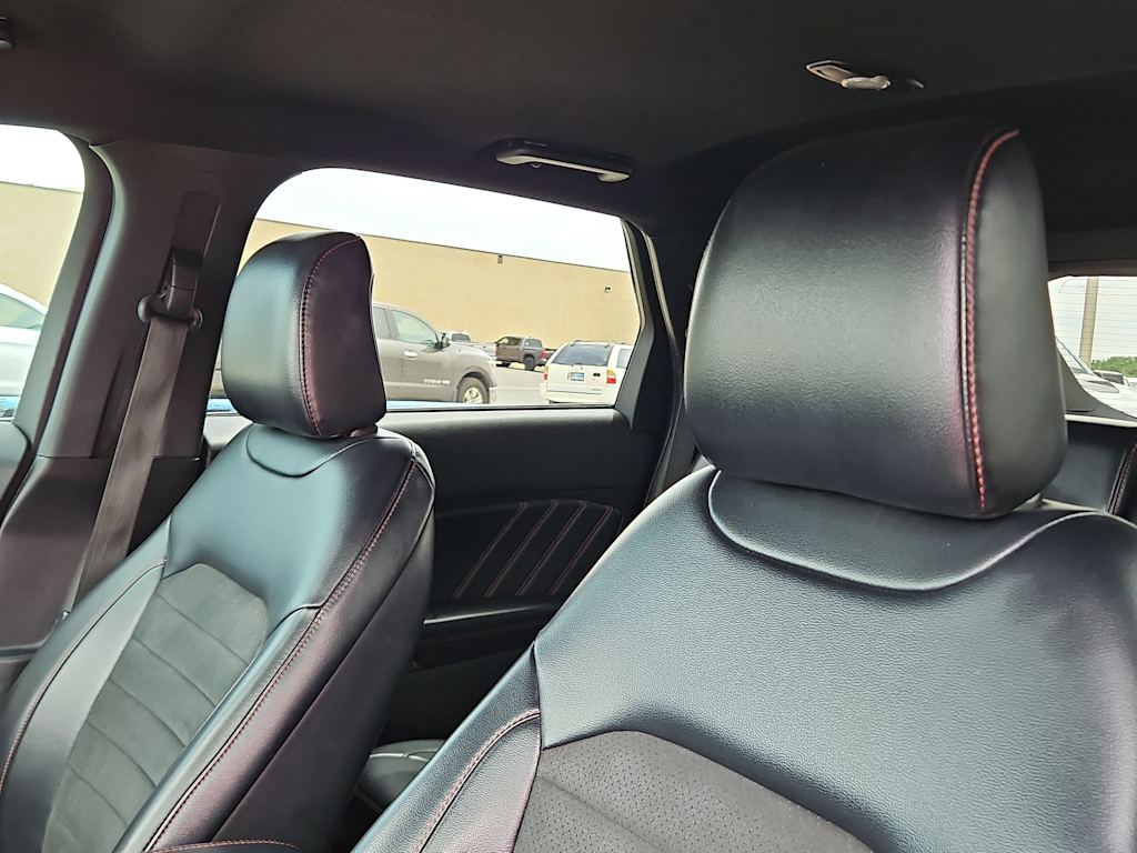 Thumbnail: 2022 Ford Edge - 10