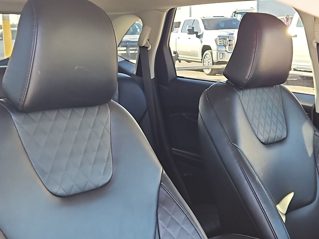 Thumbnail: 2023 Ford Edge - 11