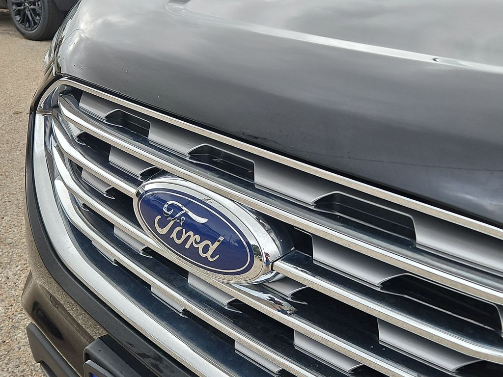Thumbnail: 2023 Ford Edge - 20
