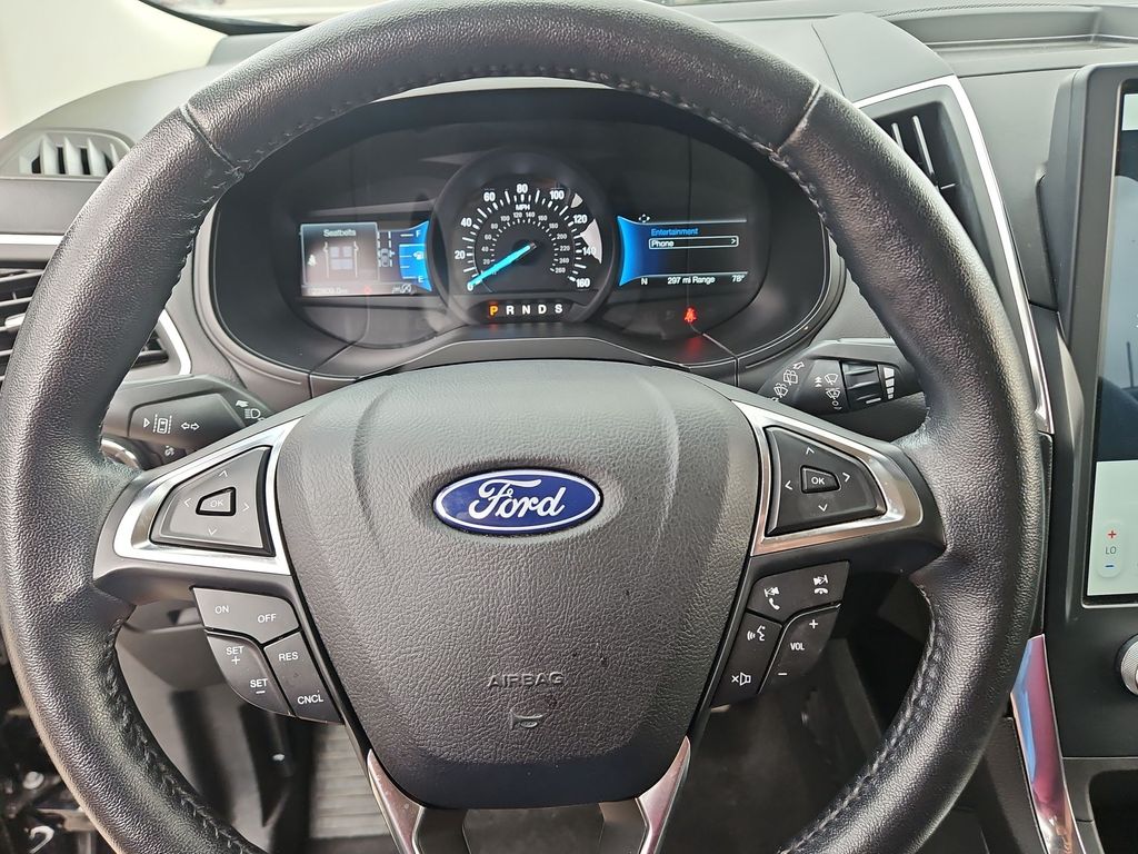 Thumbnail: 2023 Ford Edge - 23