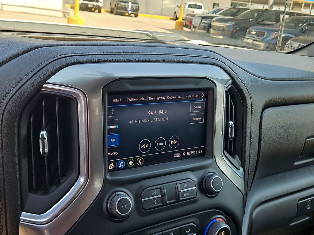 Thumbnail: 2022 Chevrolet Silverado 2500 - 25