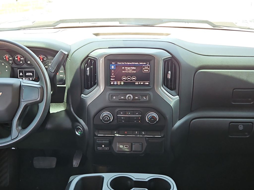 Thumbnail: 2026 Chevrolet Silverado 2500 - 12