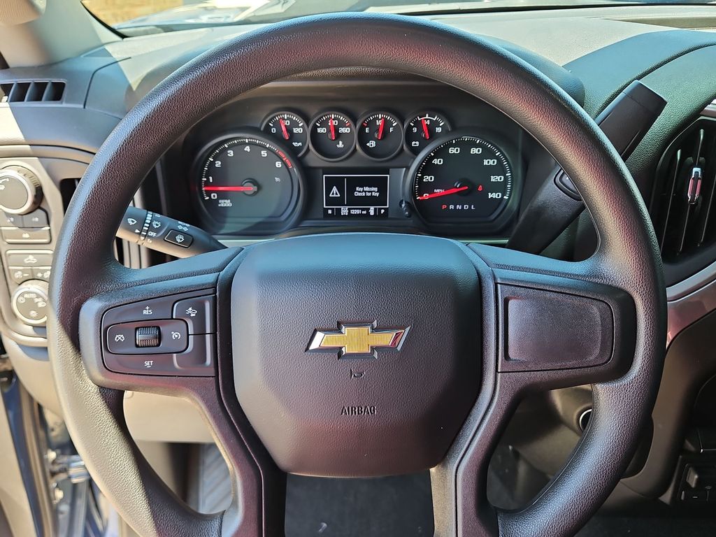 Thumbnail: 2026 Chevrolet Silverado 2500 - 9
