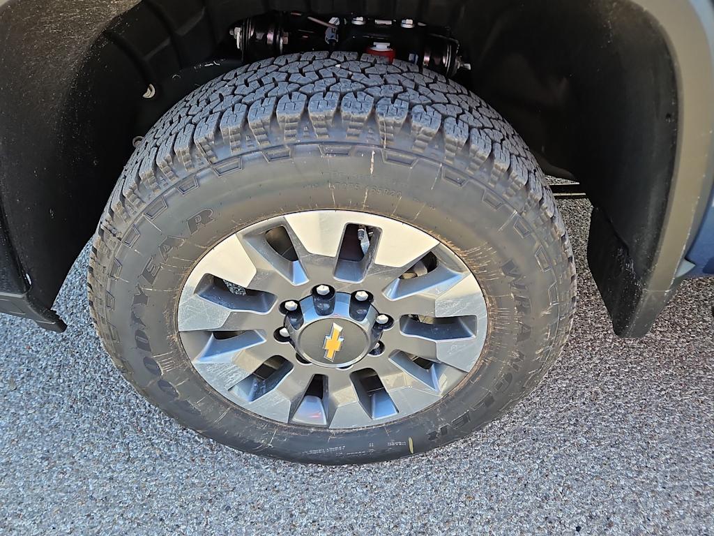 Thumbnail: 2026 Chevrolet Silverado 2500 - 8