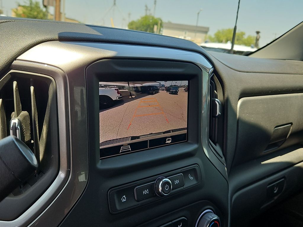 Thumbnail: 2025 Chevrolet Silverado 2500 - 22