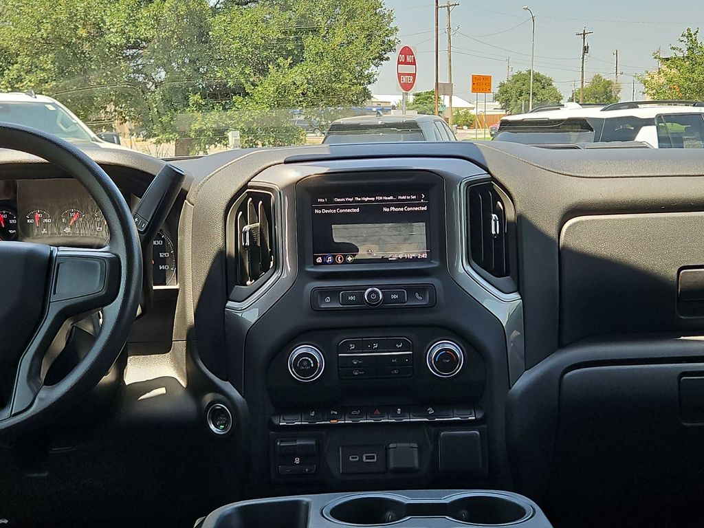 Thumbnail: 2025 Chevrolet Silverado 2500 - 10