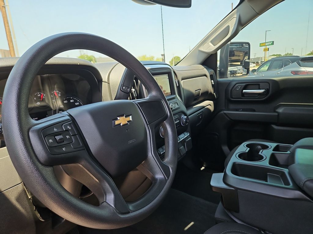 Thumbnail: 2025 Chevrolet Silverado 2500 - 2