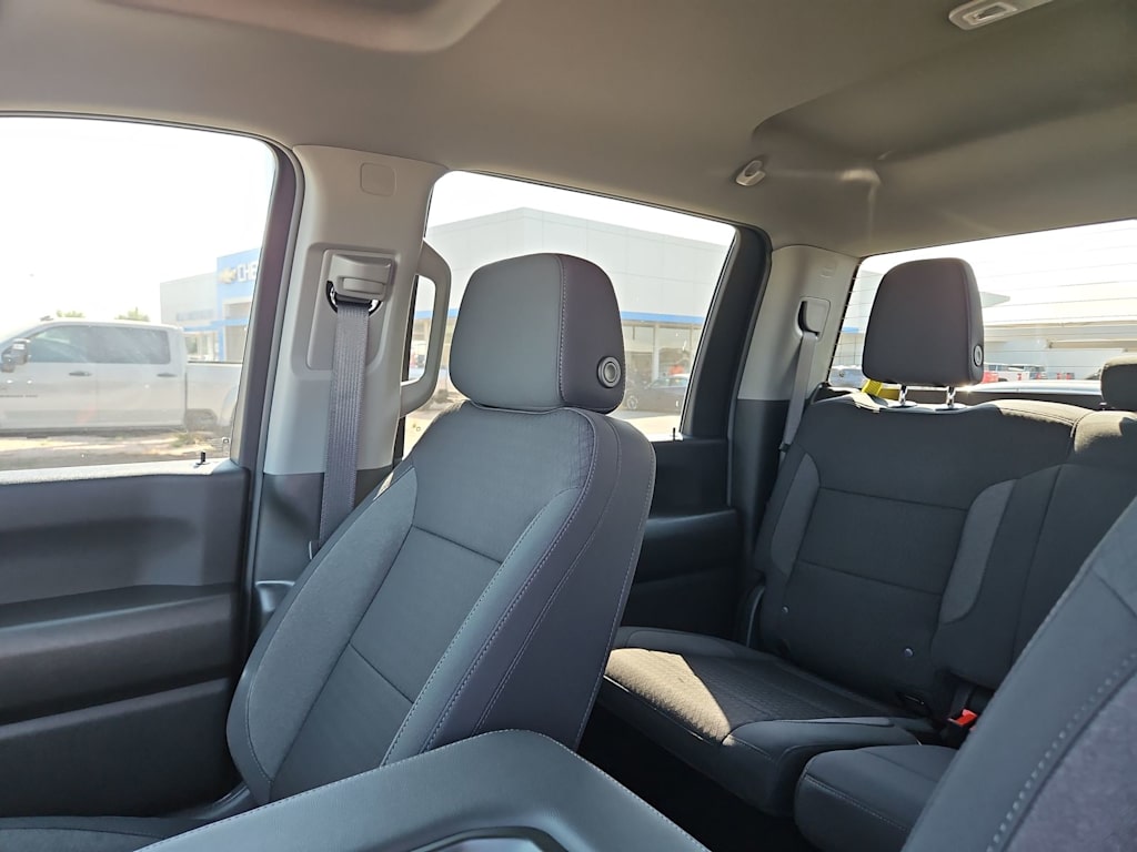 Thumbnail: 2025 Chevrolet Silverado 2500 - 25