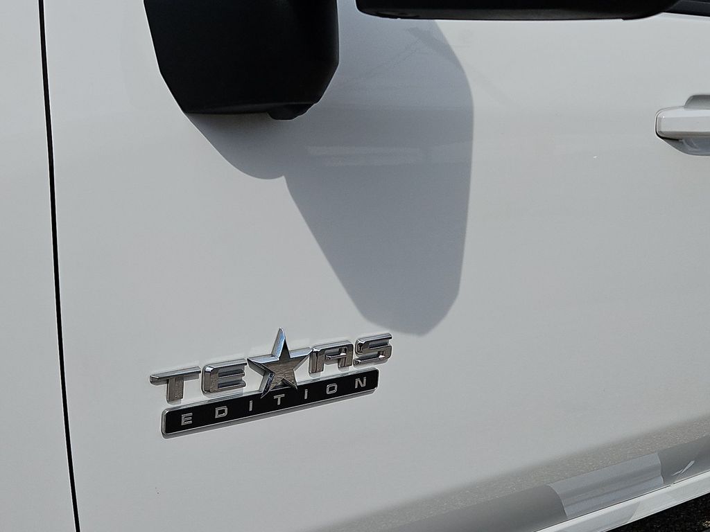 Thumbnail: 2025 Chevrolet Silverado 2500 - 7