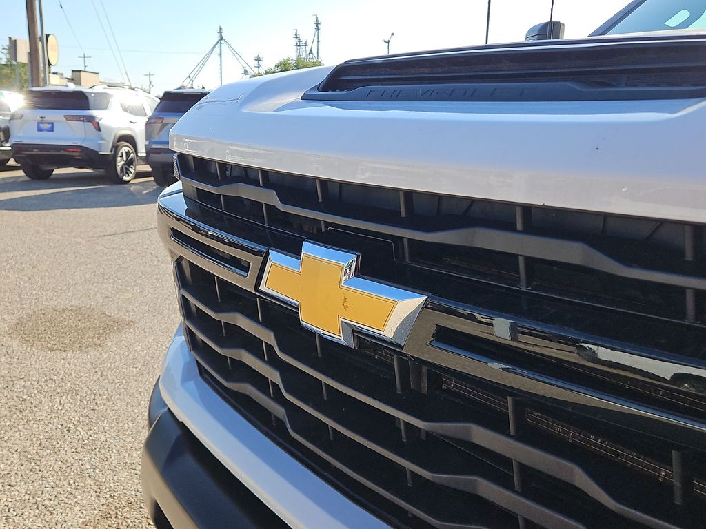 Thumbnail: 2024 Chevrolet Silverado 2500 - 20