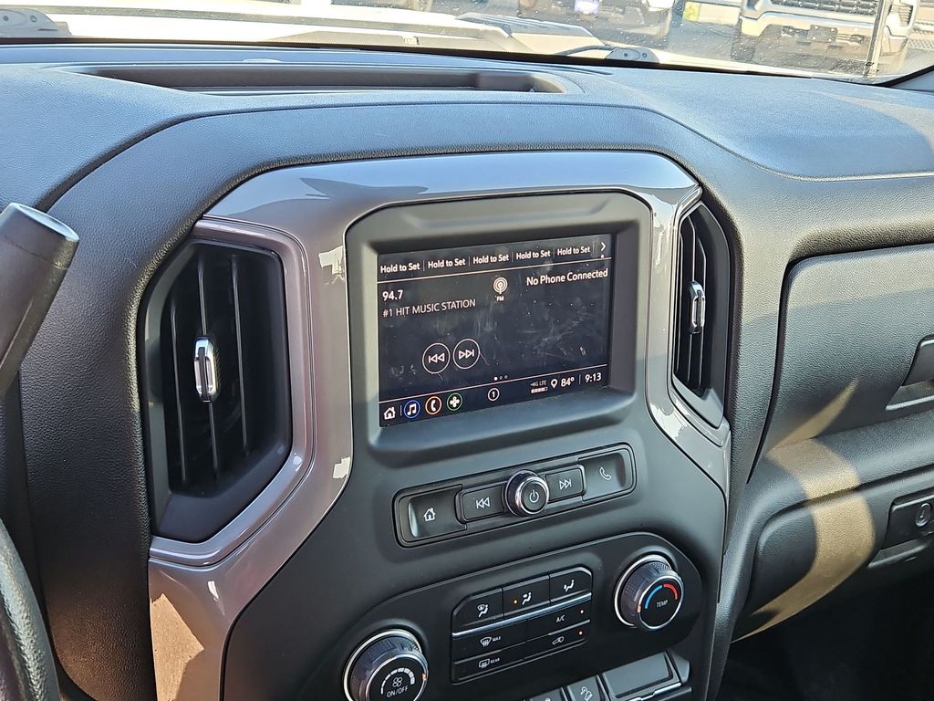 Thumbnail: 2024 Chevrolet Silverado 2500 - 25
