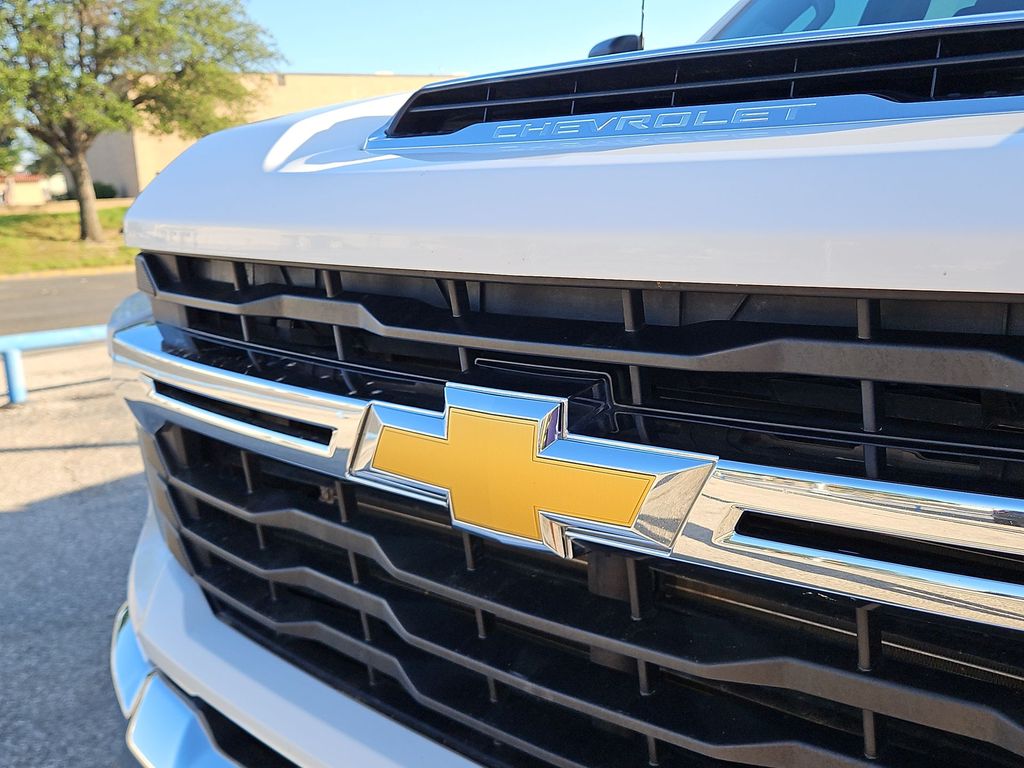Thumbnail: 2024 Chevrolet Silverado 2500 - 6
