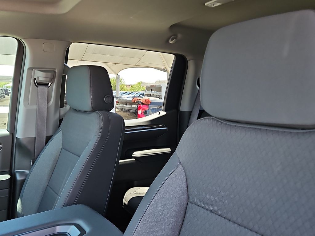 2026 Chevrolet Silverado 1500 LT - Photo 23