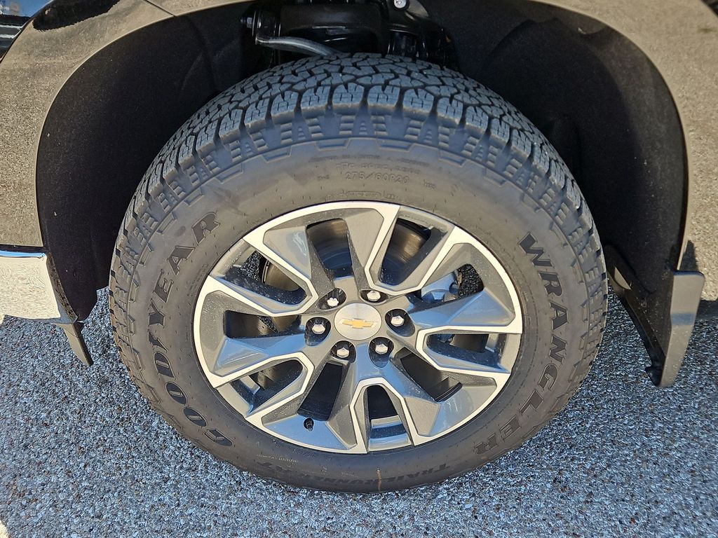 2026 Chevrolet Silverado 1500 LT - Photo 8