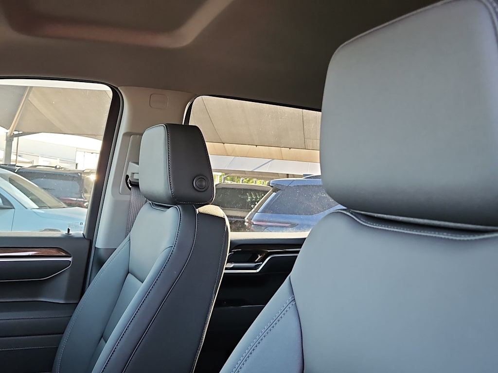 Thumbnail: 2026 Chevrolet Silverado 1500 - 10