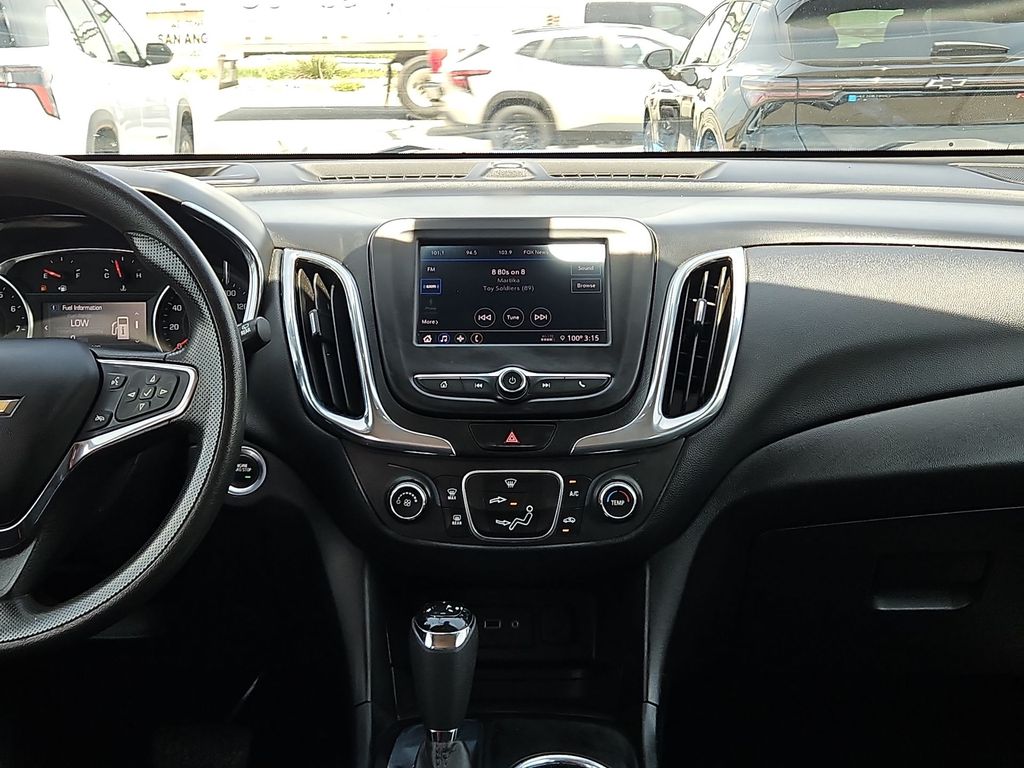 Thumbnail: 2020 Chevrolet Equinox - 9