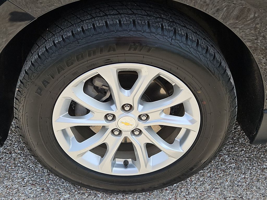 Thumbnail: 2020 Chevrolet Equinox - 8