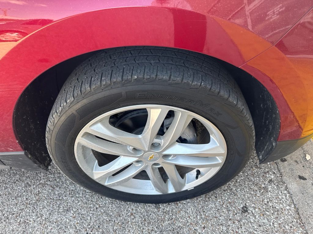 Thumbnail: 2018 Chevrolet Equinox - 5