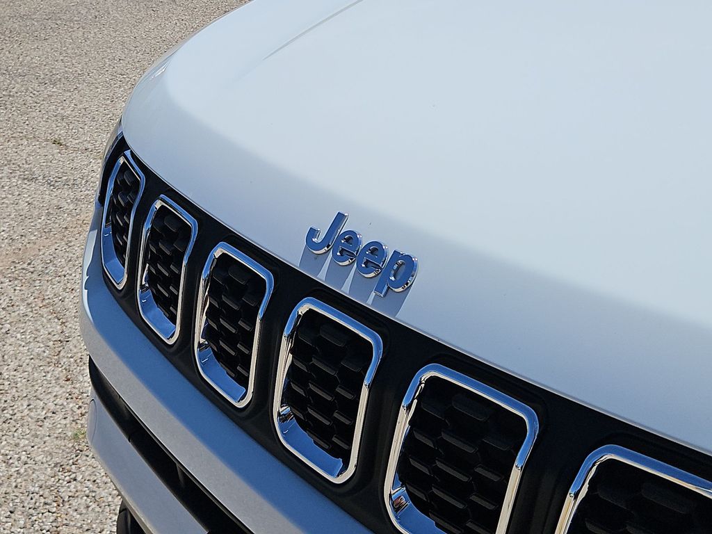 Thumbnail: 2025 Jeep Compass - 22