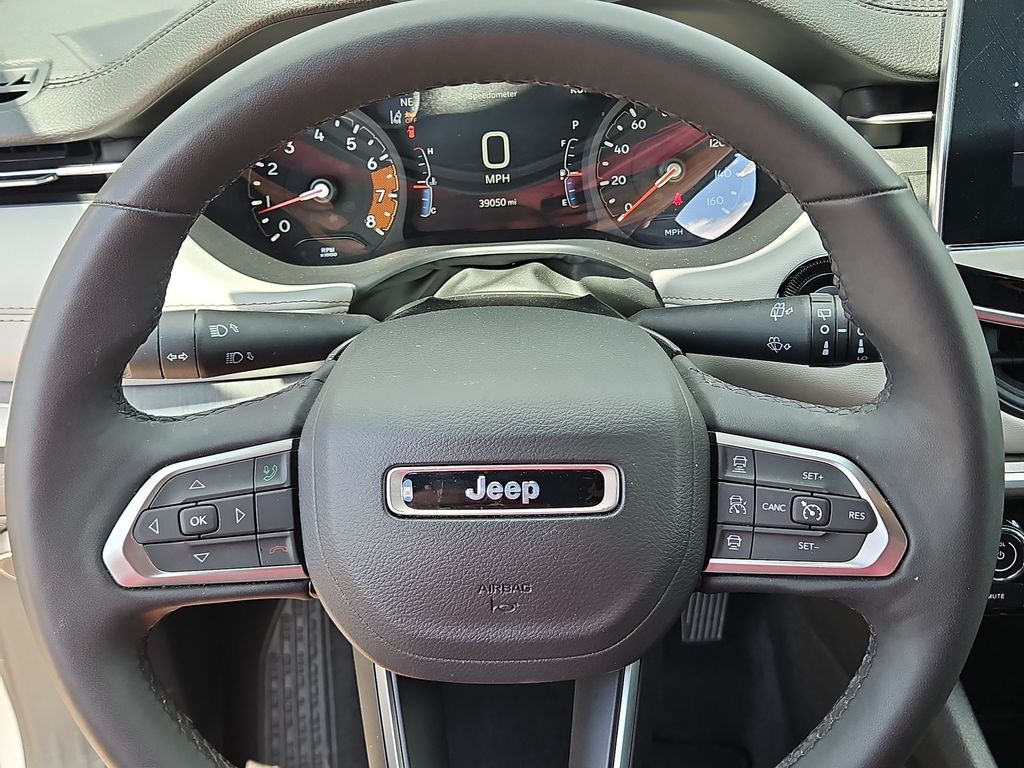 Thumbnail: 2025 Jeep Compass - 25