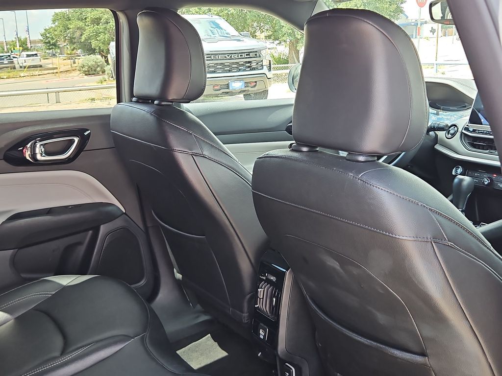 Thumbnail: 2025 Jeep Compass - 12