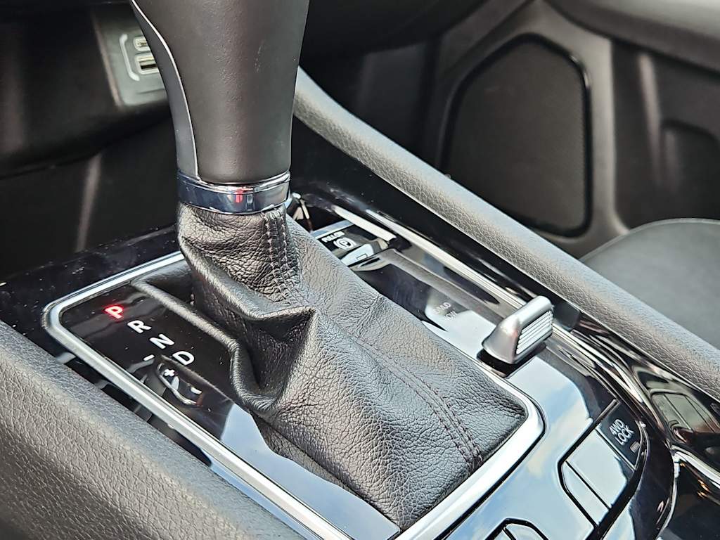 Thumbnail: 2025 Jeep Compass - 25