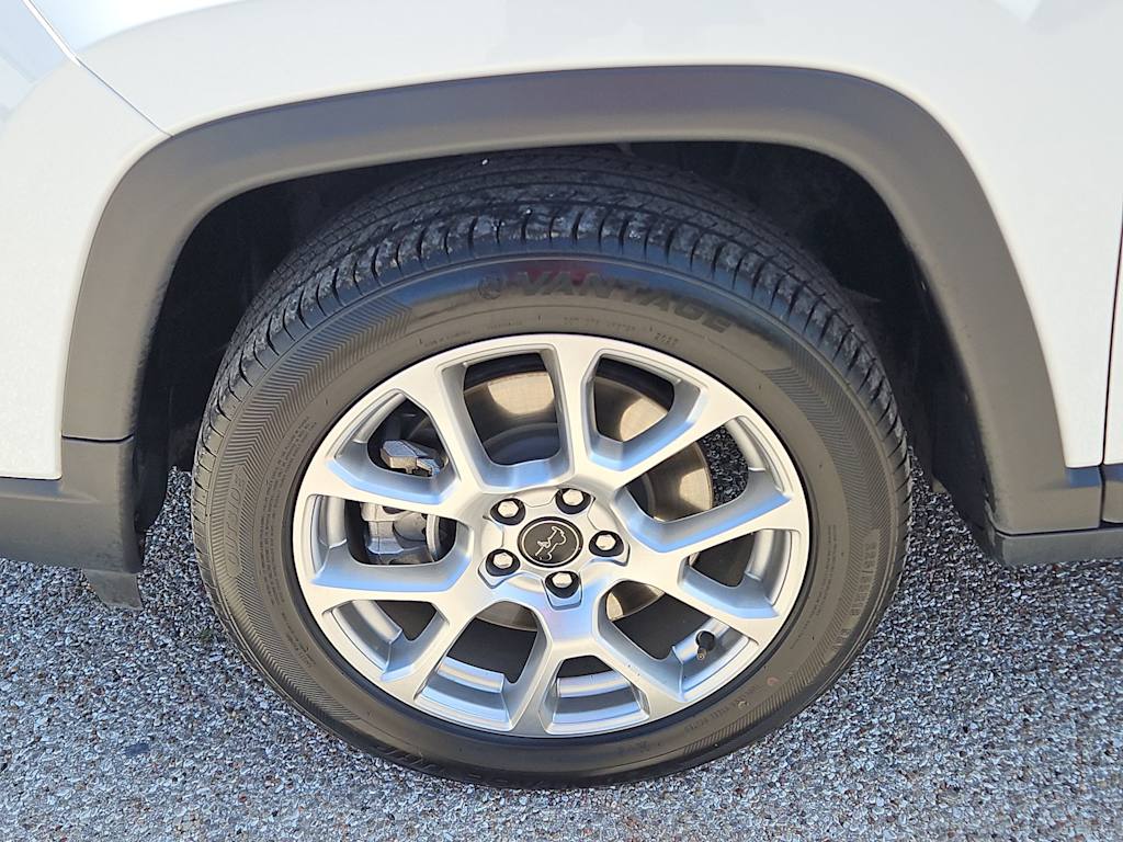 Thumbnail: 2025 Jeep Compass - 8