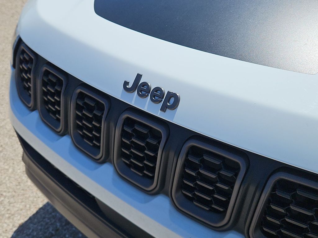 Thumbnail: 2025 Jeep Compass - 22