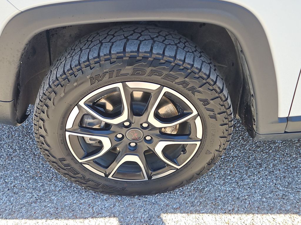 Thumbnail: 2025 Jeep Compass - 8